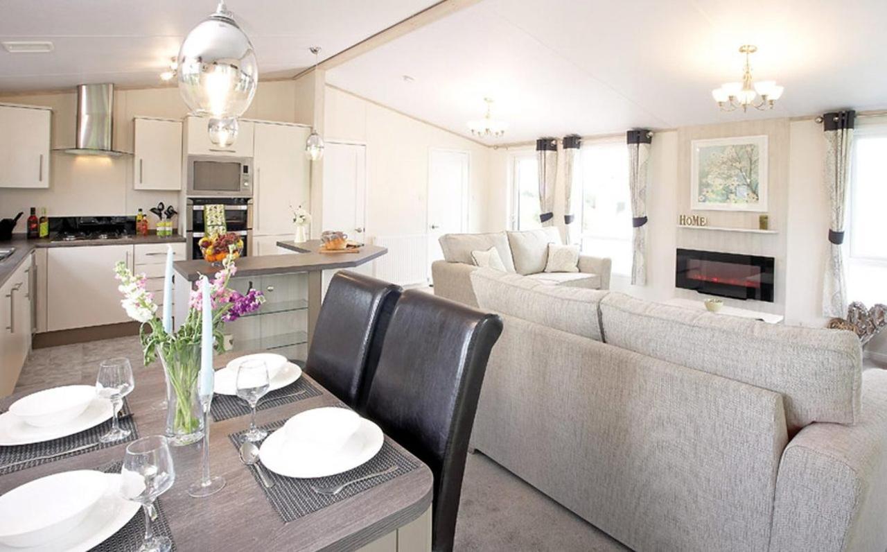Barmouth Bay Holiday Park Llanddwywe Extérieur photo