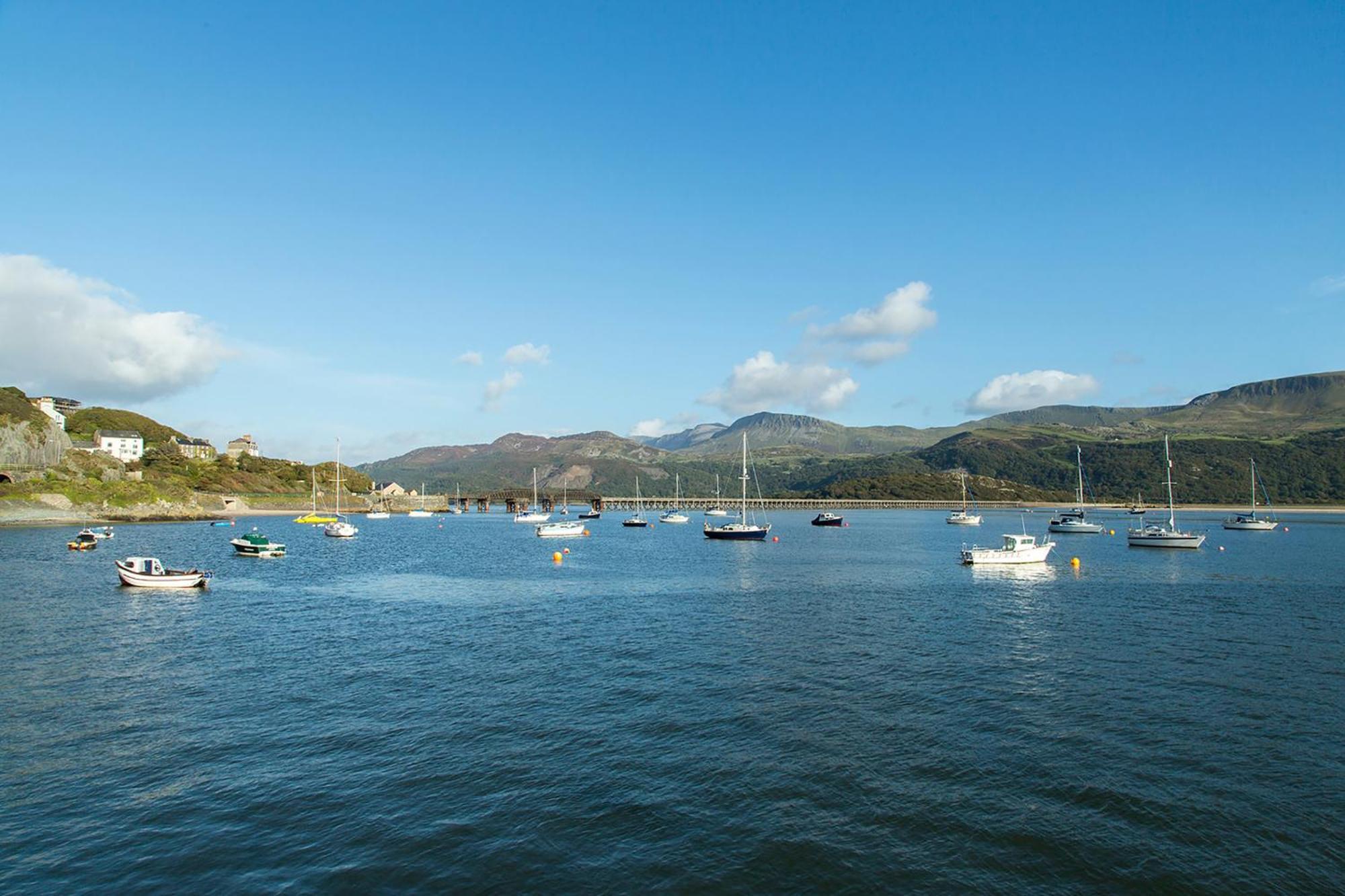 Barmouth Bay Holiday Park Llanddwywe Extérieur photo