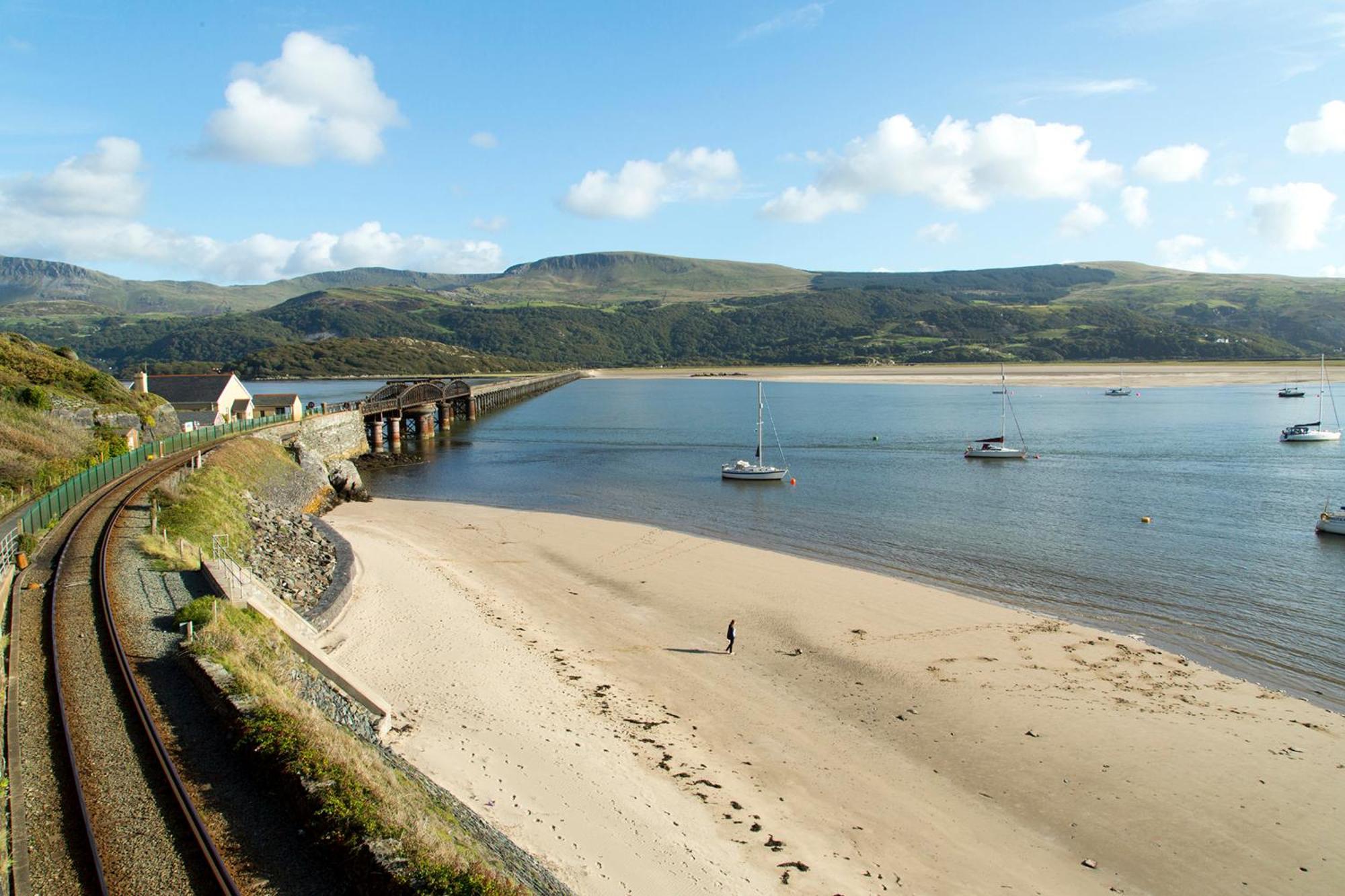 Barmouth Bay Holiday Park Llanddwywe Extérieur photo