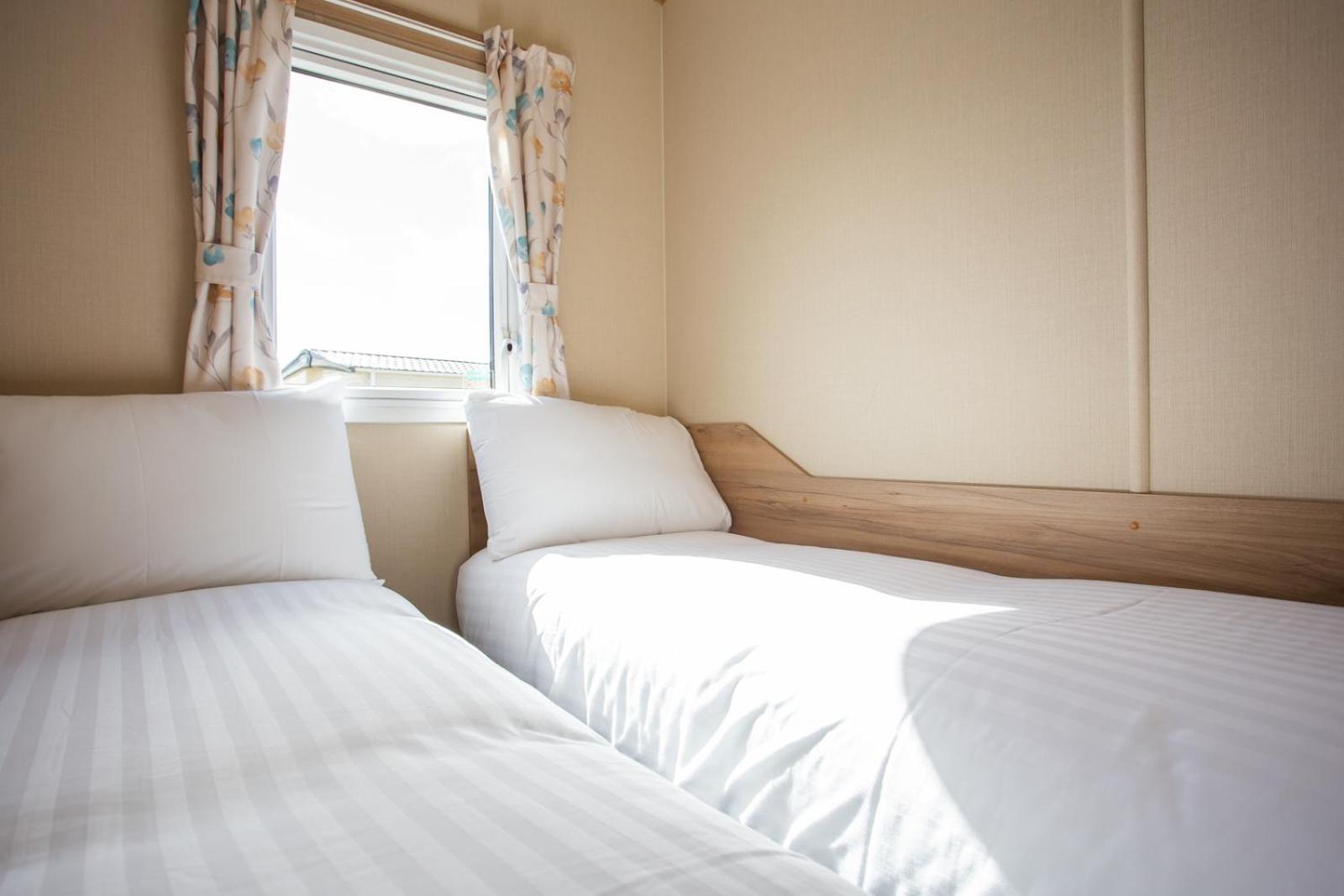 Barmouth Bay Holiday Park Llanddwywe Chambre photo
